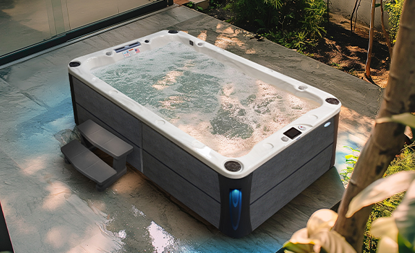 Deck Series Lansing hot tubs for sale